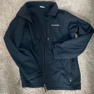 Black columbia jacket large